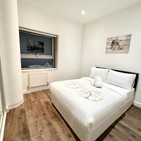 Immaculate Flat In West Croydon Lejlighed Eksteriør billede
